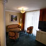 Woertz Schlosschen Zur Weinsteige Stuttgart