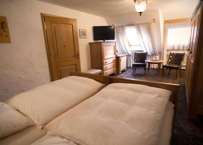 Woertz Schlosschen Zur Weinsteige Hotel 4*