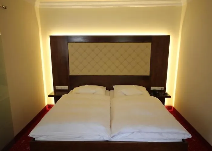 Hotel Woertz Schlosschen Zur Weinsteige 4*