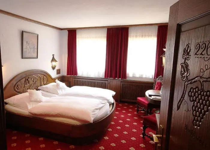 Woertz Schlosschen Zur Weinsteige Hotel 4*